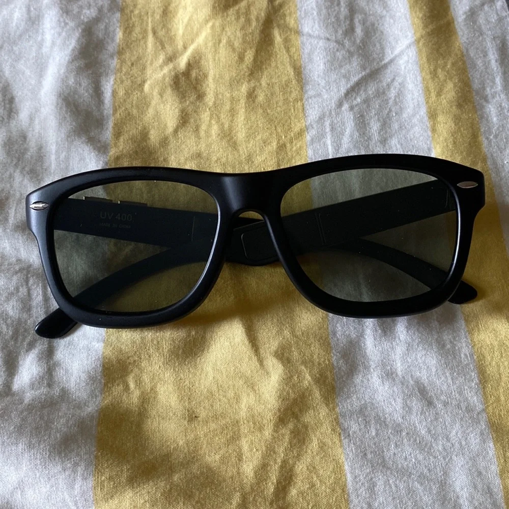 8-Shade Sunglasses